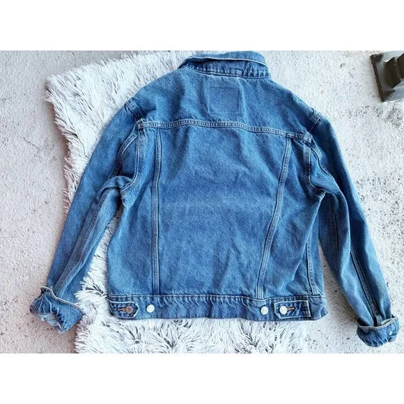 Levi's Denim Trucker Jacket Womens - Picture 2 of 3